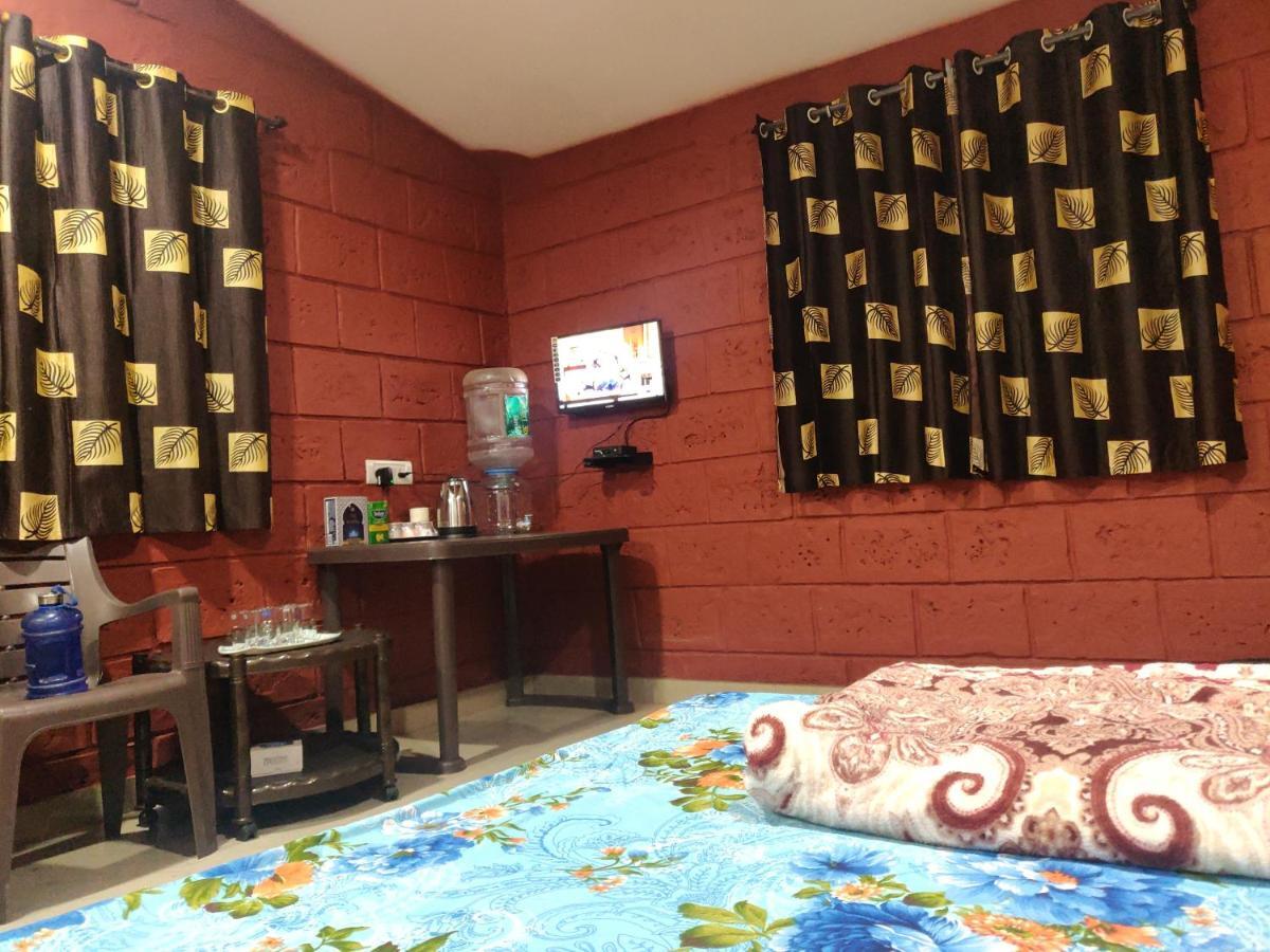 潘奇加尼Siesta House别墅 外观 照片